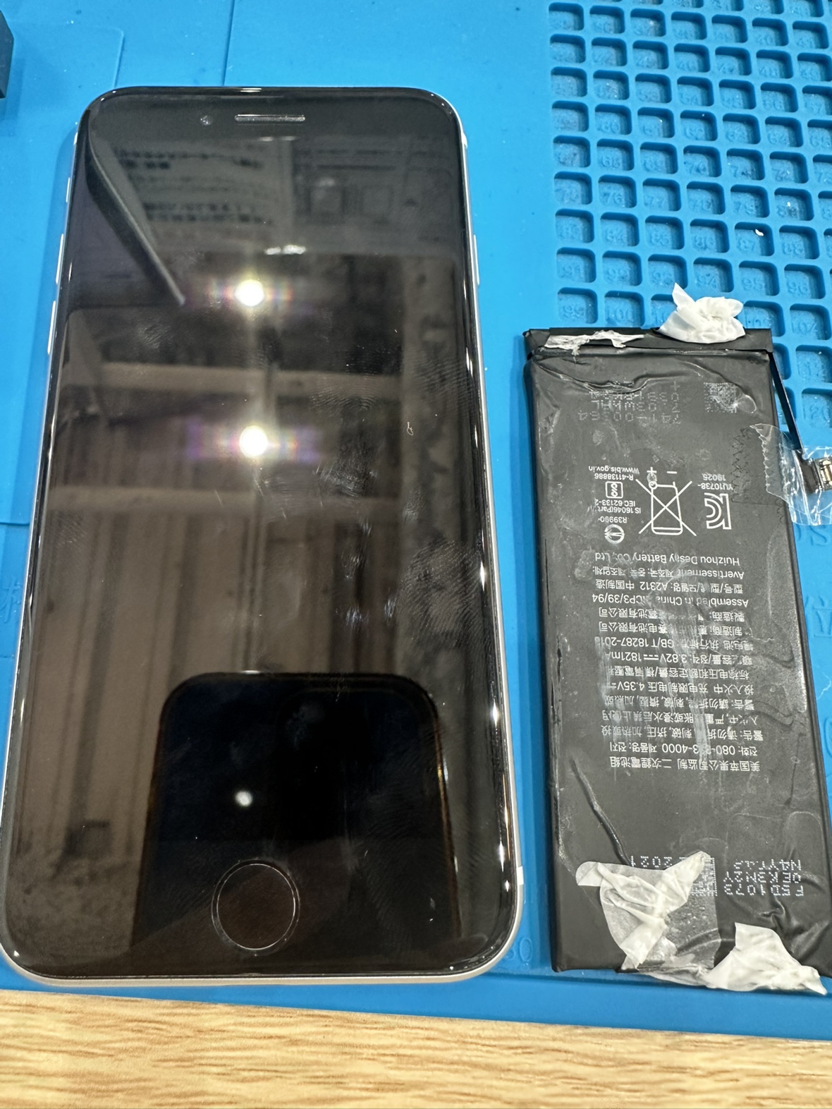 iPhoneSE2(アイフォンSE2)をお持ち込み頂きました。【スマホ修理工房池袋P’パルコ店】