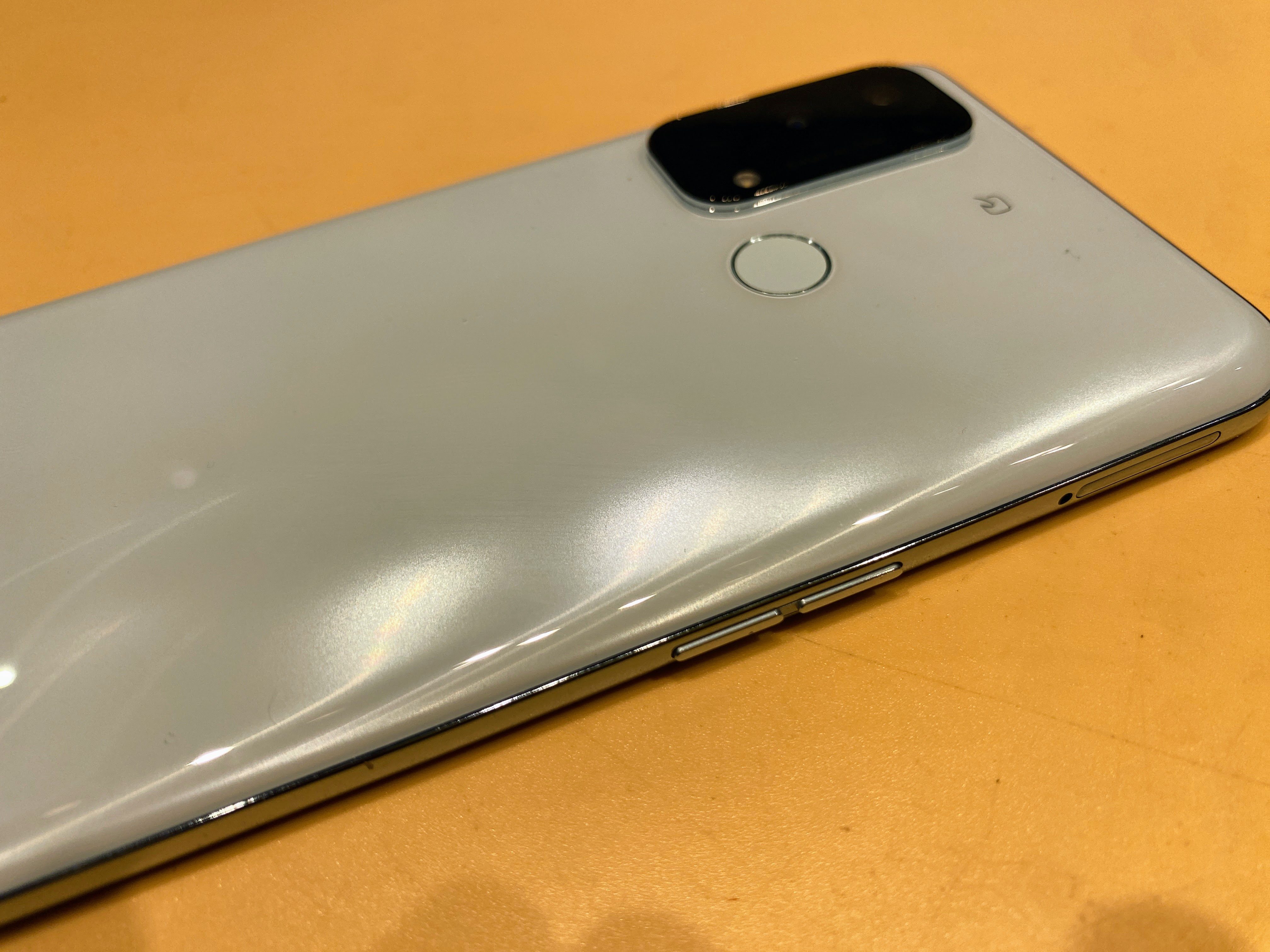 OPPO Reno5A（オッポ リノ5A）バッテリー交換！90分で無事復旧