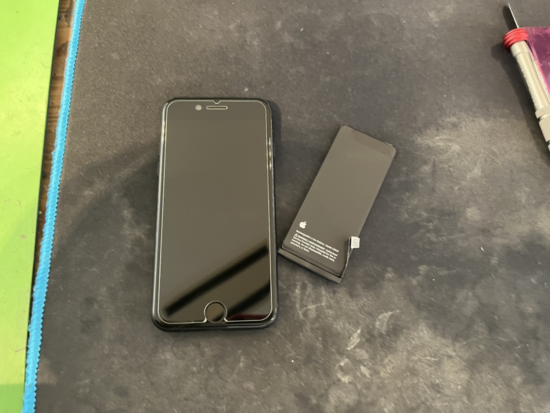 iPhone SE(第3世代)バッテリー交換