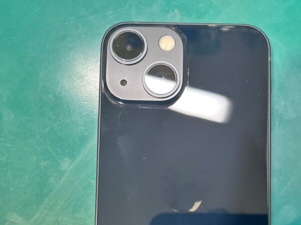 iPhone 13mini（アイフォン）アウトカメラが映らない！