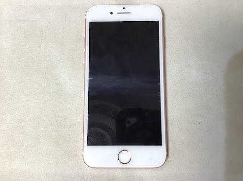 iPhoneXSのバッテリー交換は、データそのまま・即日修理のスマホ修理工房海老名店へ！