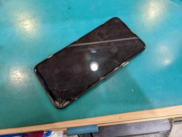 Google pixel4a(グーグルピクセル)の画面交換はスマホ修理工房ペリエ千葉店へ！