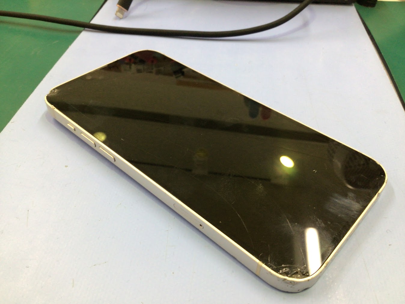 iPhone11の修理は当店にお任せください。皆様のご来店お待ちしております。【スマホ修理工房海老名ビナウォーク店】