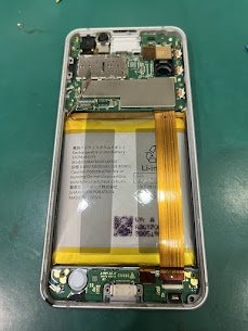 AQUOS sense6のバッテリーを交換しました！スマホ修理工房テラスモール湘南店