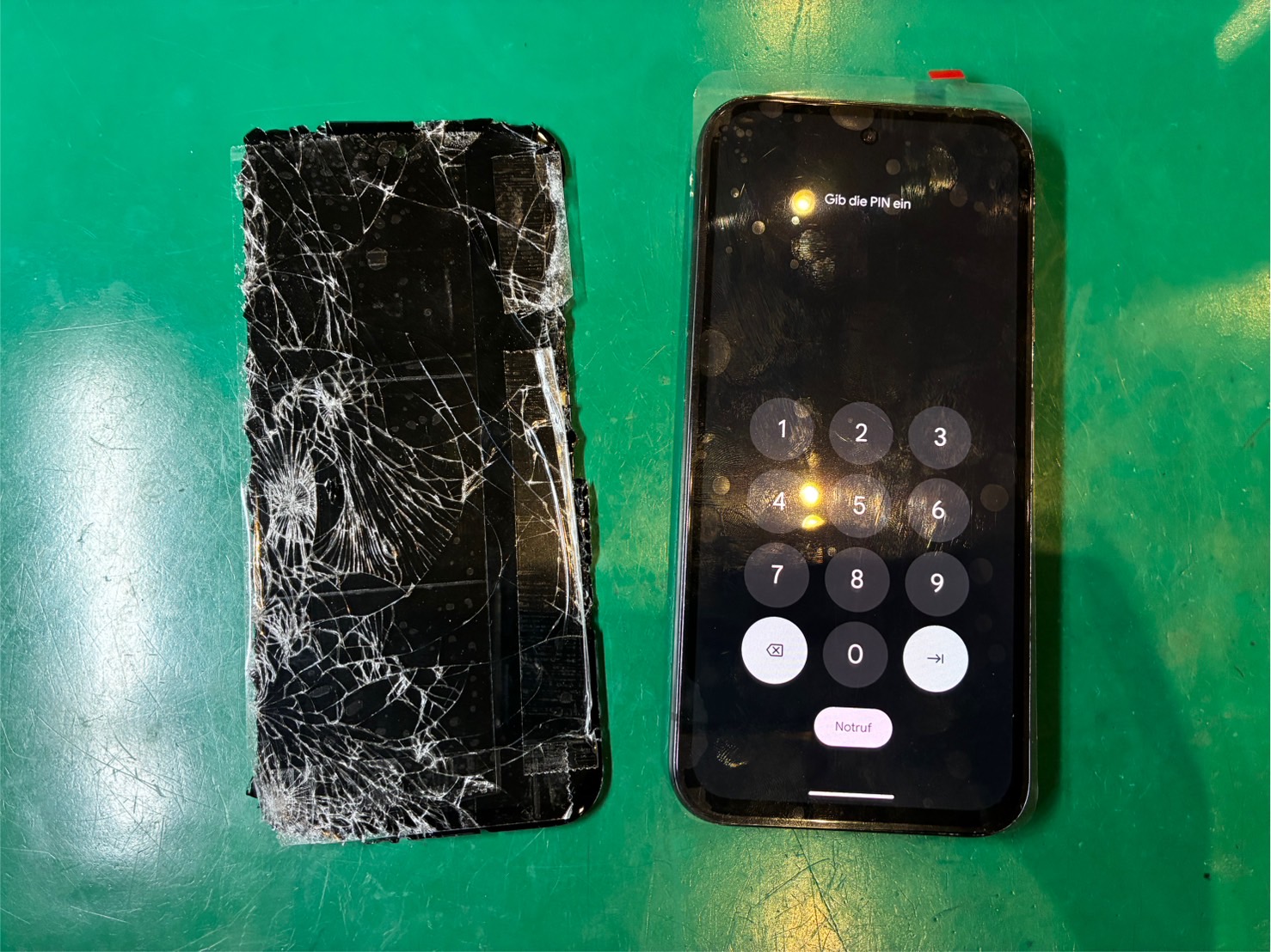 落として割れて点かなくなってしまったGoogle Pixel 8a画面交換修理
