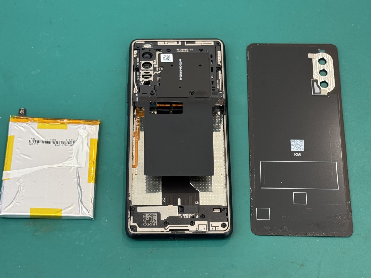 Xperia10Ⅲ バッテリー交換も即日対応！