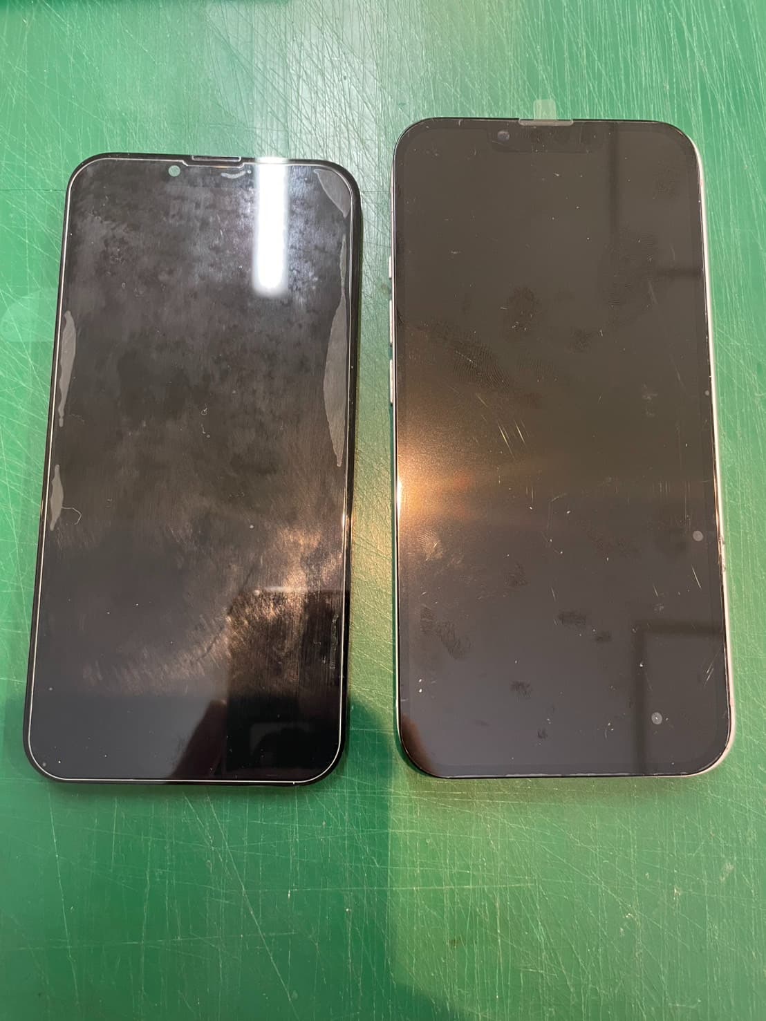 iPhone13水没復旧・液晶交換の修理を承りました-スマホ修理工房和光駅前店-