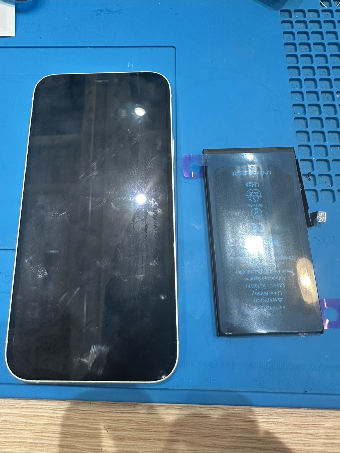 iPhone12(アイフォン12)をお持ち込み頂きました。【スマホ修理工房池袋P’パルコ店】