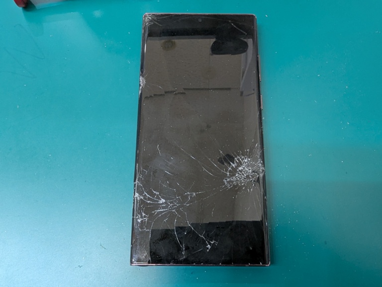 📱 Galaxy（ギャラクシー）シリーズの画面割れ修理はスマホ修理工房高岡赤祖父店へお任せください☆
