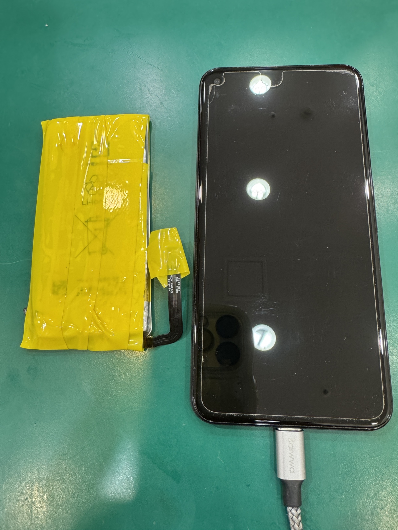Google Pixel5のバッテリーを交換しました！スマホ修理工房テラスモール湘南店