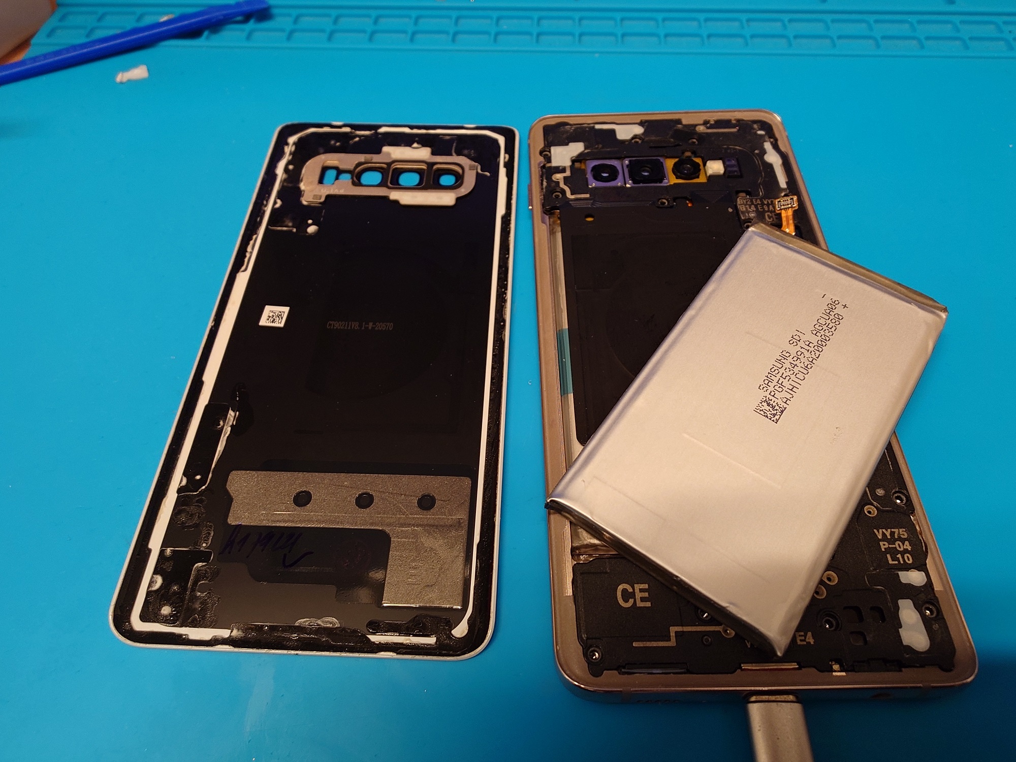 GalaxyS10＋(ギャラクシーエス10プラス)バッテリー交換！【スマホ修理工房札幌店】