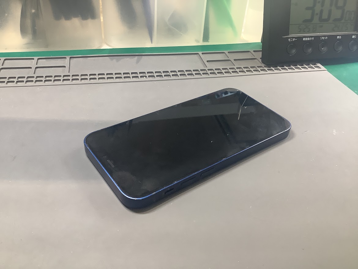 iPhone14のバッテリー交換ならデータをそのまま・最短即日修理のスマホ修理工房ラザウォーク甲斐双葉店にご相談ください！