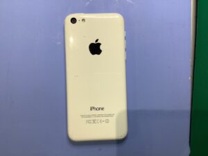 iPhone5Cのバッテリー交換なら最短即日修理のスマホ修理工房海老名ビナウォーク店にご相談ください！