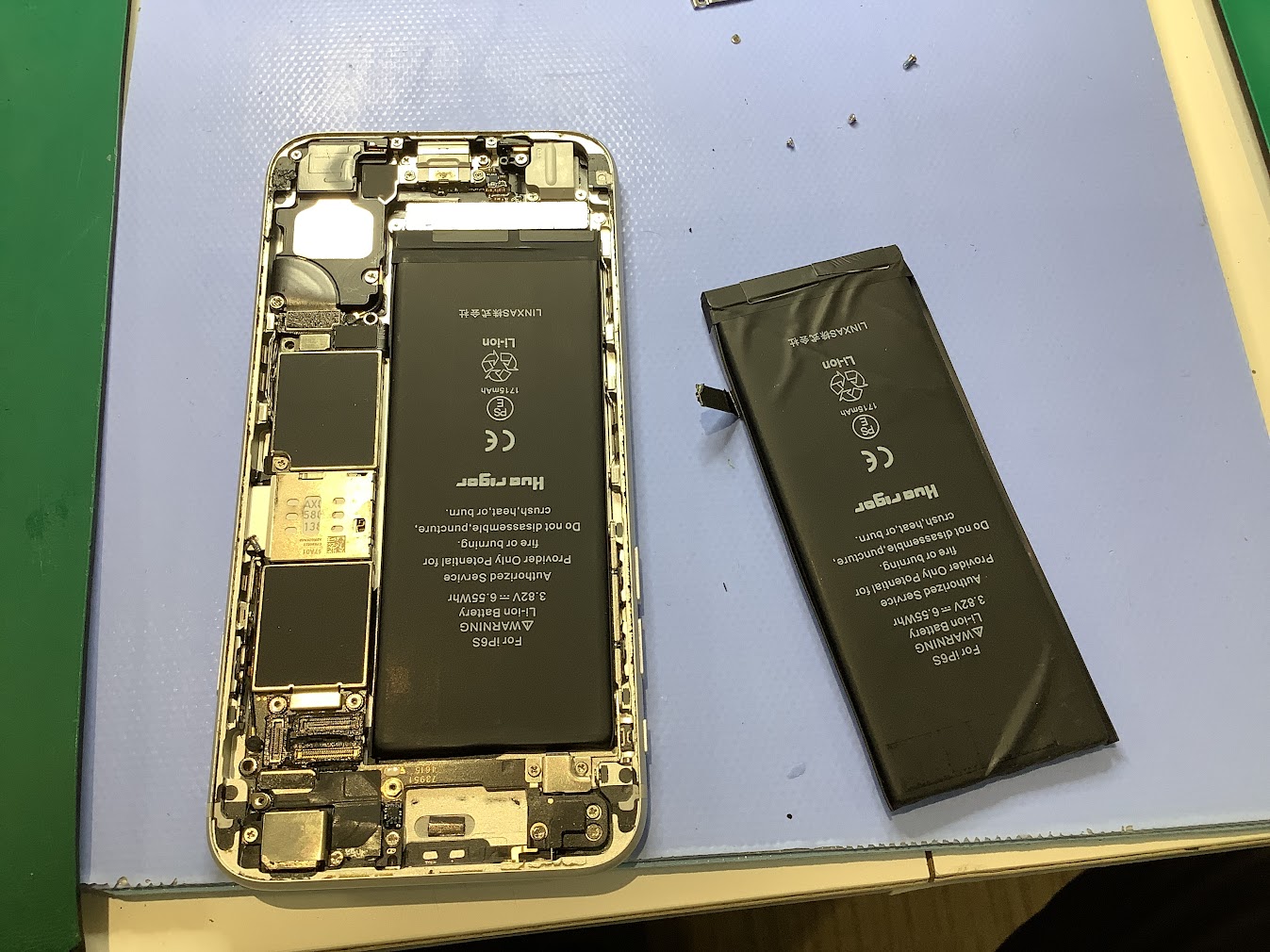 iPhone6ｓのバッテリー交換ならデータをそのまま・最短即日修理のスマホ修理工房海老名店にご相談ください！