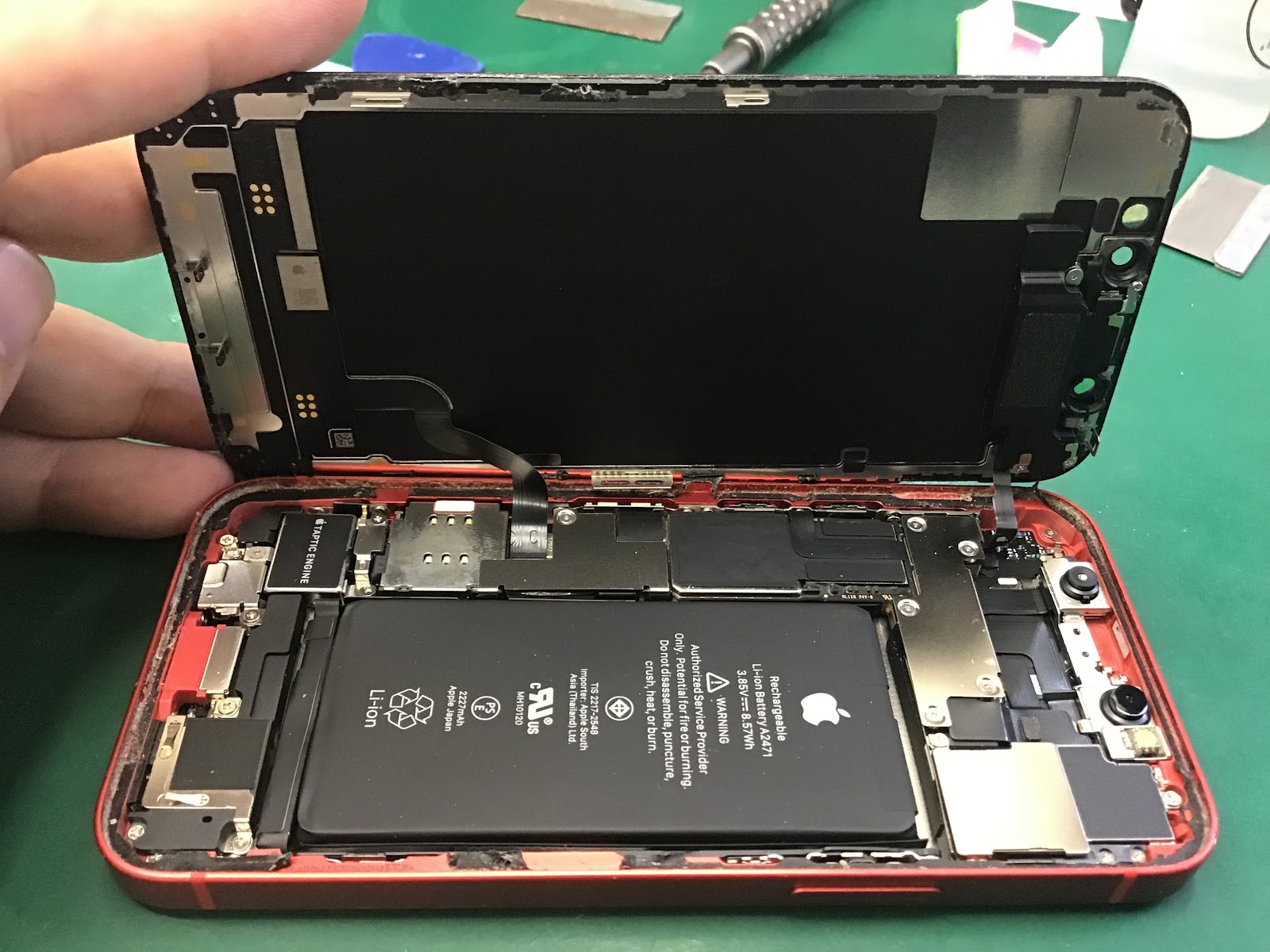 iPhone12mini バッテリー修理　データをそのまま・最短即日修理のスマホ修理工房八王子オクトーレ店にご相談ください！