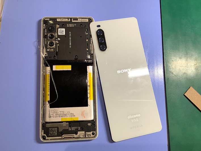 Xperia10Ⅲのバッテリー交換ならデータをそのまま・最短即日修理のスマホ修理工房グランデュオ蒲田店にご相談ください！
