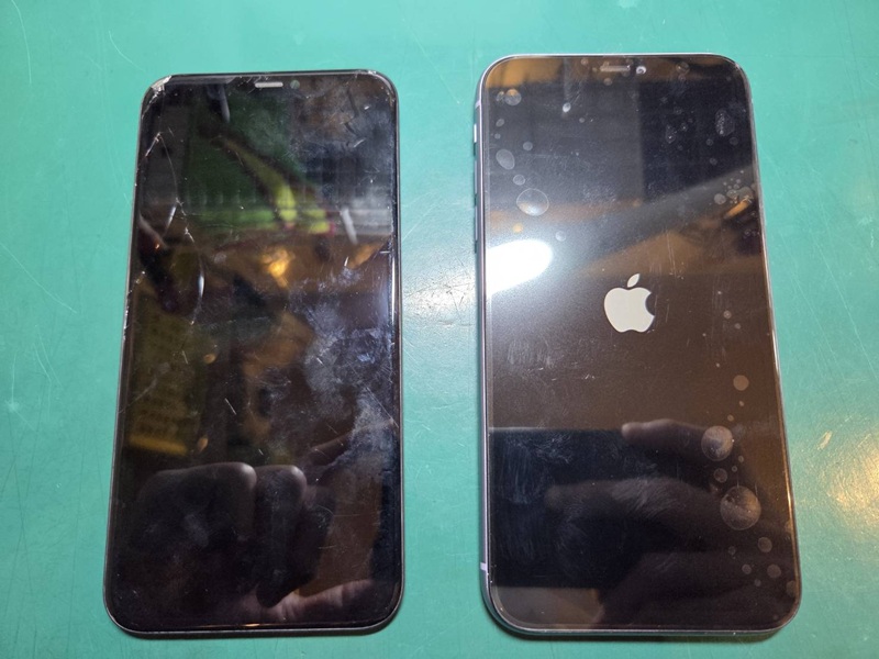 iPhone 11の画面が真っ暗に…【スマホ修理工房 調布パルコ店】