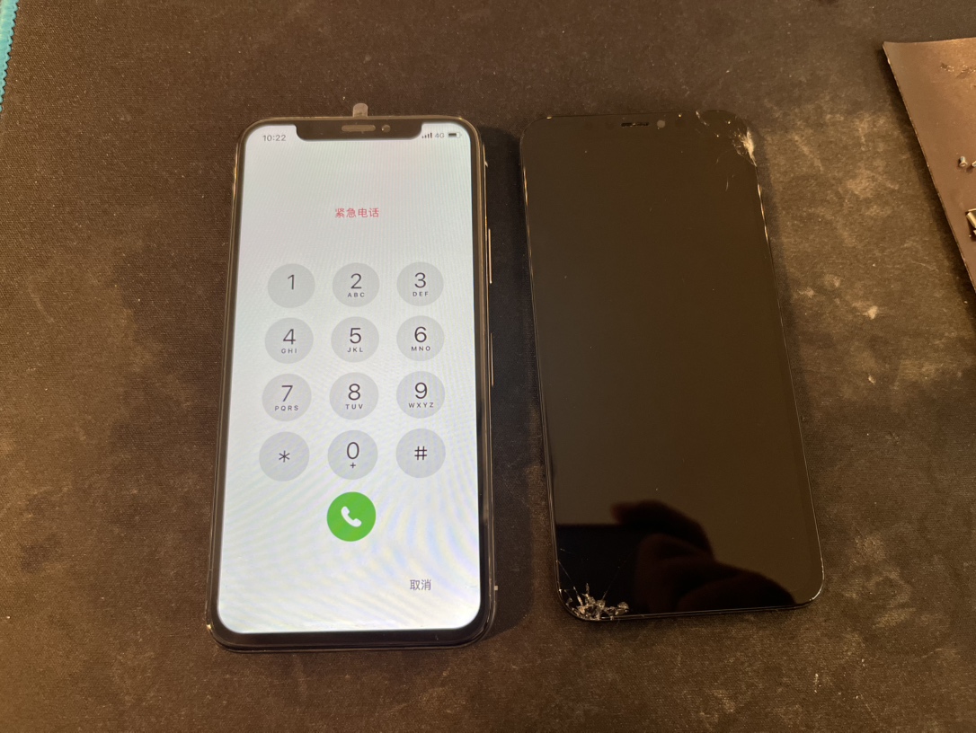 iPhone X画面交換