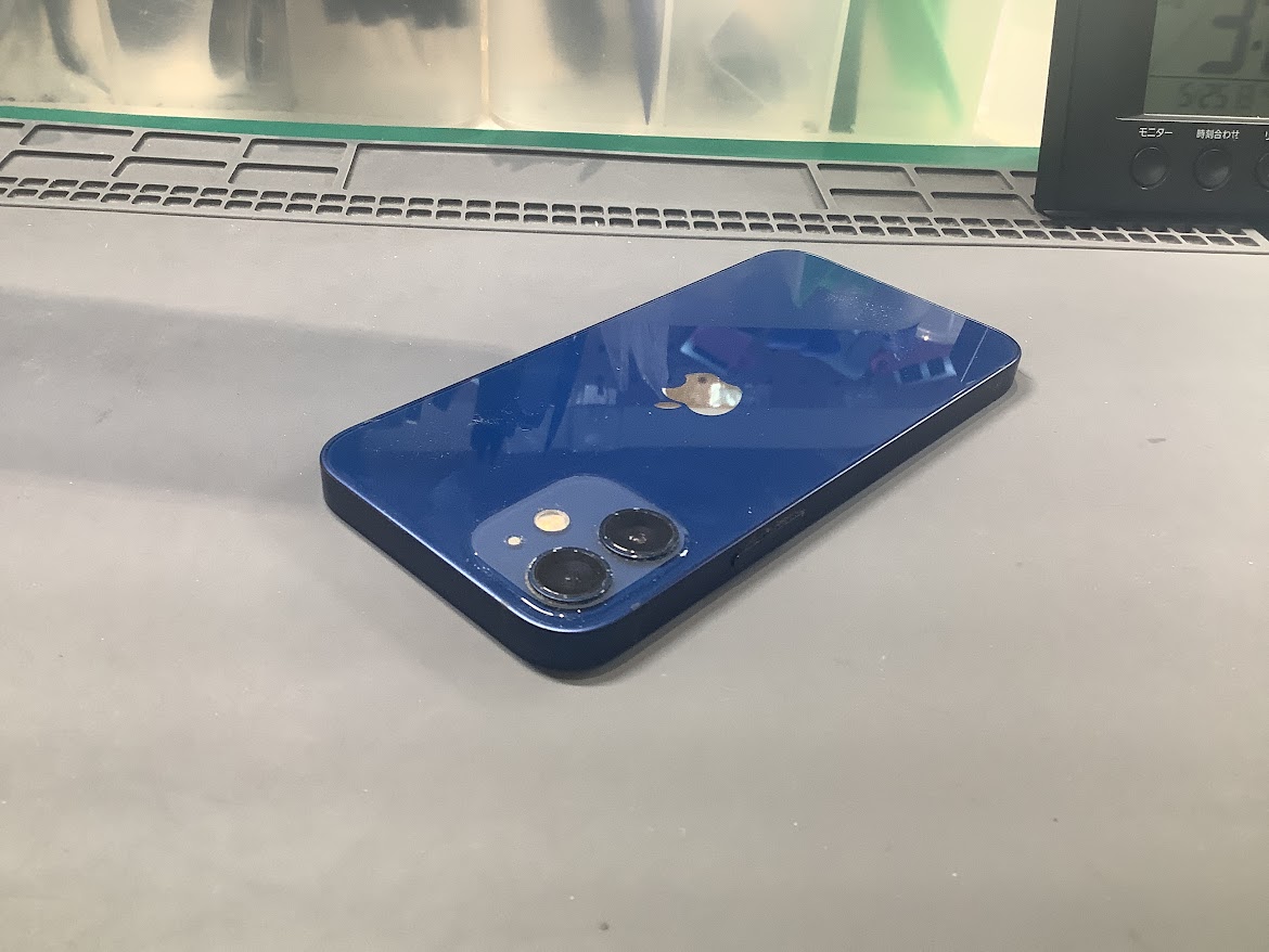 iPhone12のカメラ交換なら最短即日修理のスマホ修理工房港北TOKYU S.C.店にご相談ください