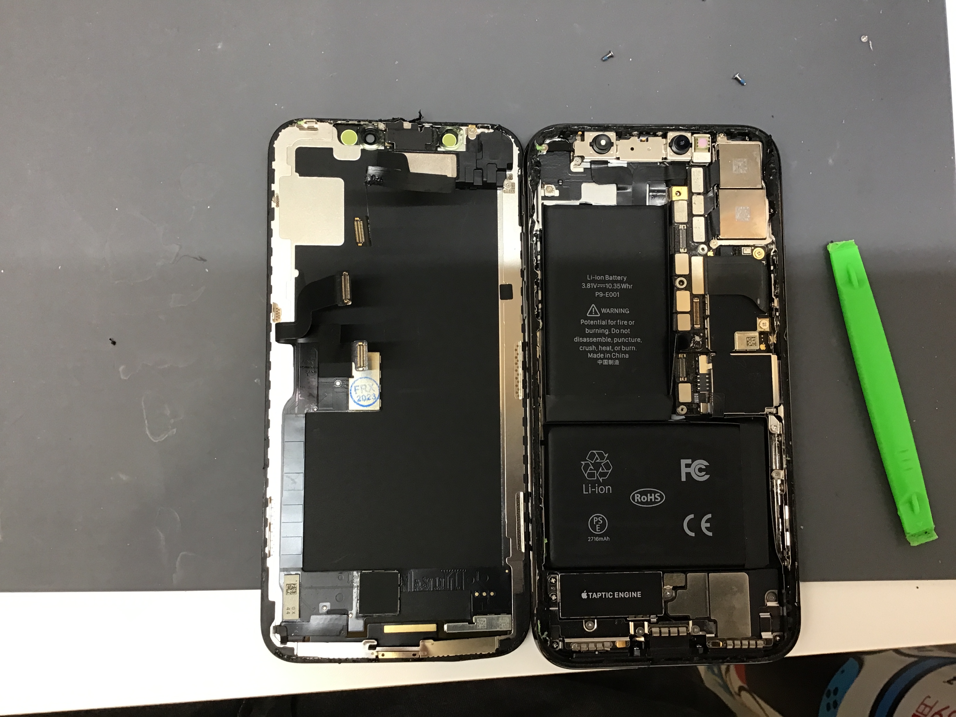 iPhoneXのバッテリー交換は、データそのまま・即日修理のスマホ修理工房京王聖蹟桜ヶ丘ショッピングセンターB館店へ！