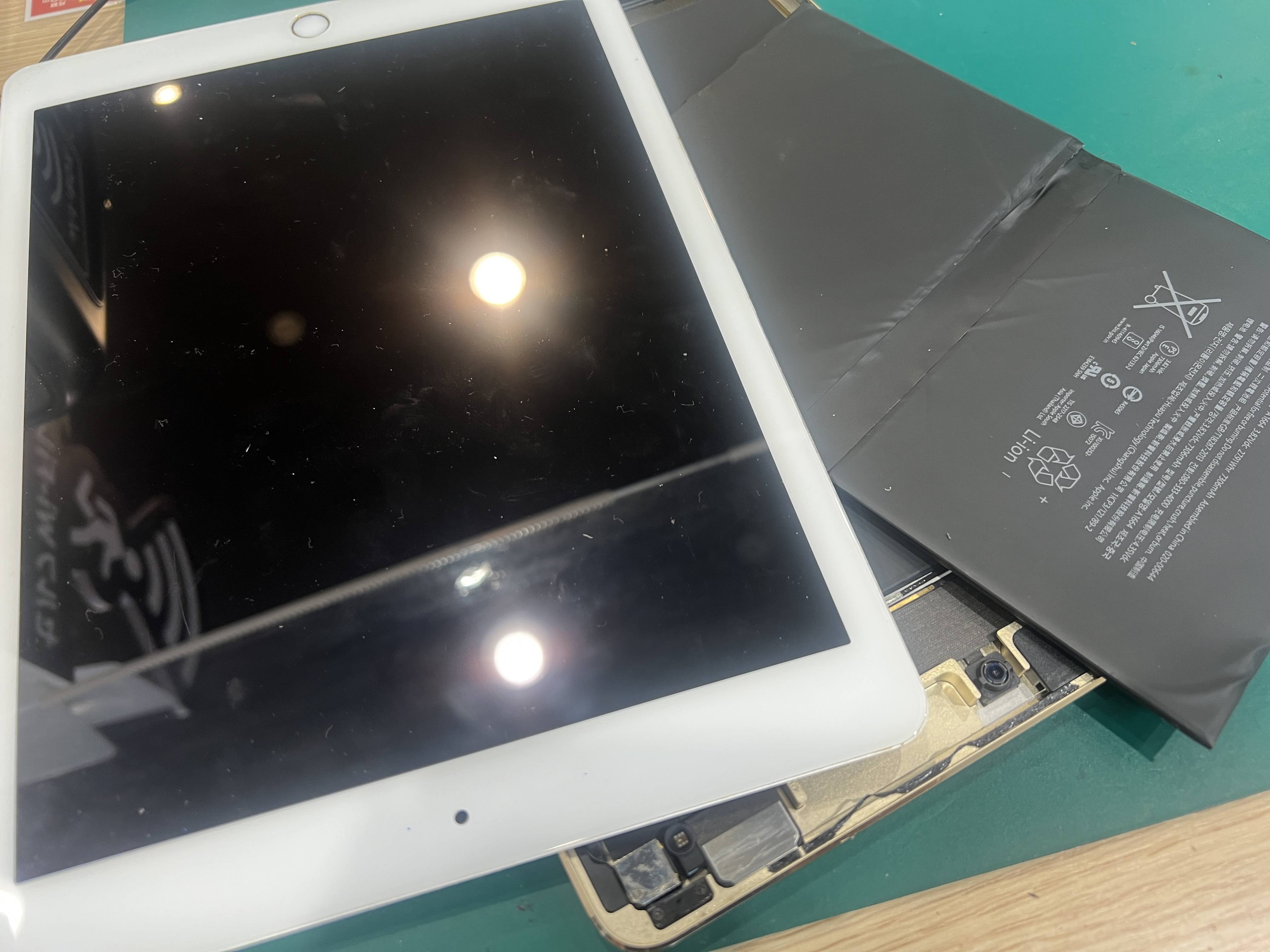 Pad Pro 9.7インチ（アイパッドプロ9.7インチ）のバッテリー交換もまだまだ出来ます！