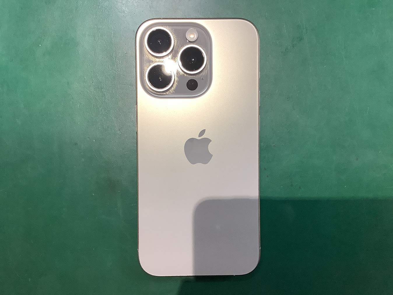 iPhone 13 Pro Max 修理　データをそのまま・最短即日修理のスマホ修理工房八王子オクトーレ店にご相談ください！