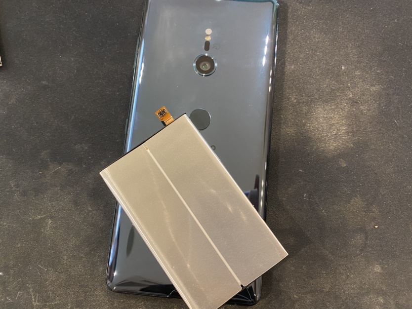 Xperia XZ3のバッテリー交換も即日ご対応しております！