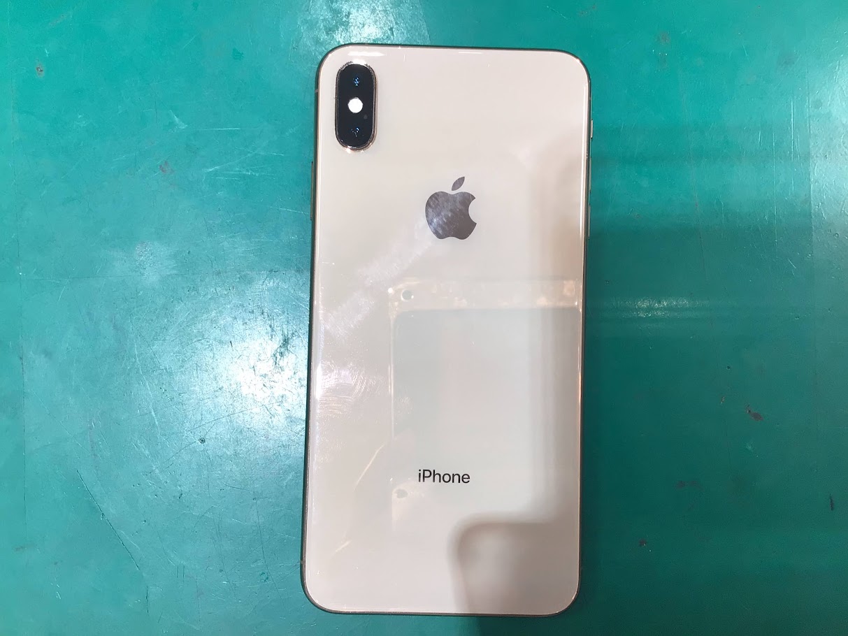 iPhoneXのバッテリー交換ならデータをそのまま・最短即日修理のスマホ修理工房秋津店にご相談ください！