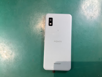 AQUOSWish3のバッテリー交換なら最短即日修理のスマホ修理工房港北TOKYU.S.C店にご相談ください!