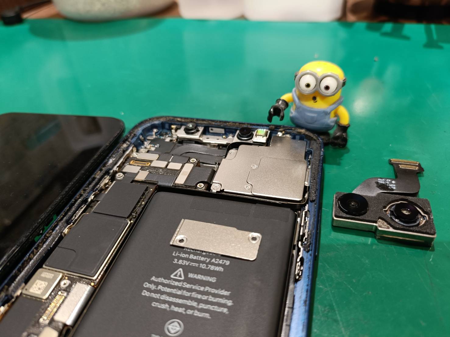 iPhone12 アウトカメラが起動しない~(;'∀')