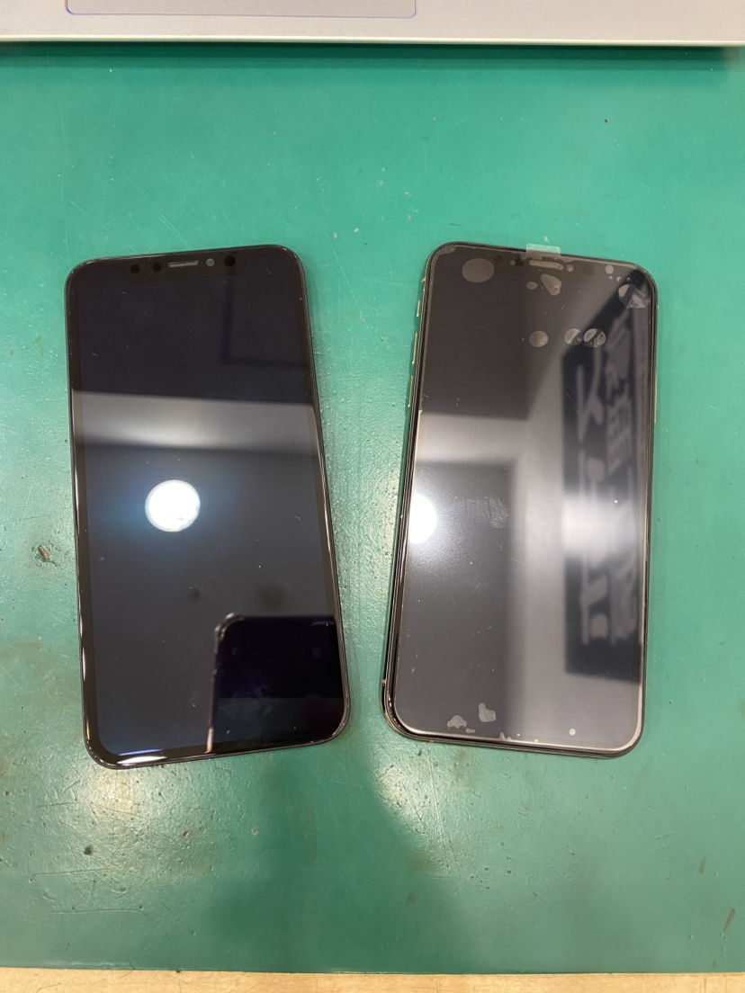 iPhoneXSの画面交換修理を行いました！！スマホ修理工房テラスモール湘南店