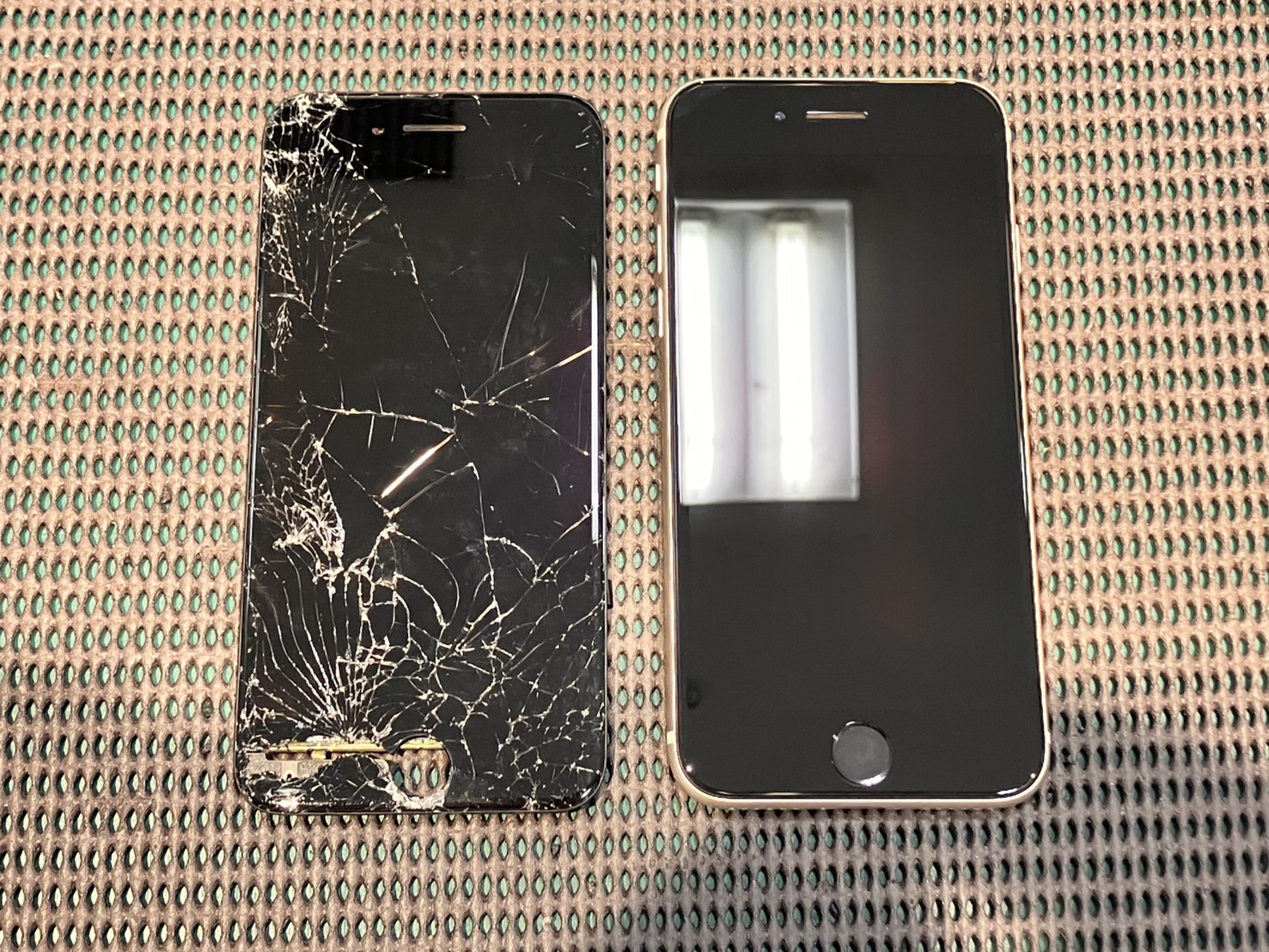 iPhoneSE2の液晶交換を行いました! -スマホ修理工房和光駅北口店-