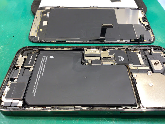 iPhoneのバッテリー交換は、データそのまま・即日修理のスマホ修理工房町田モディ店へ!