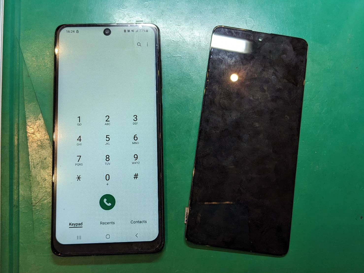 落として画面が映らなくなってしまった…Galaxy A71 画面交換修理【スマホ修理工房ミーツ国分寺店】