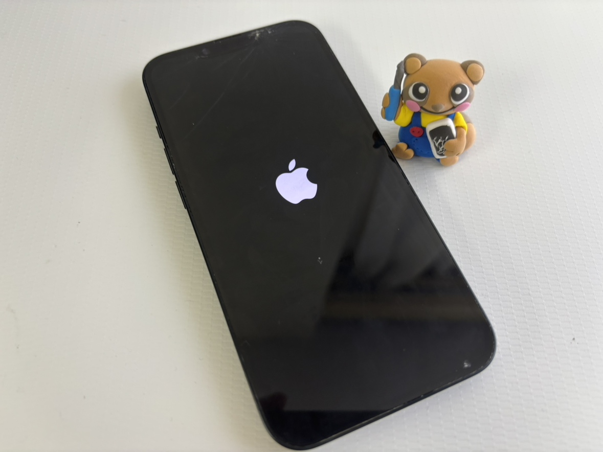 【中央林間店】iPhone13のガラス割れ修理