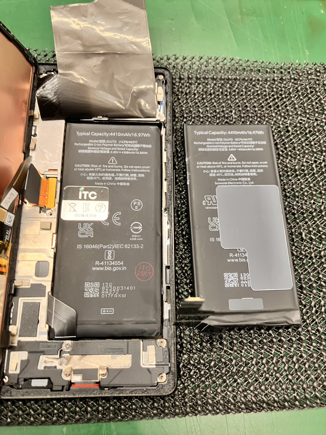 GooglePixel6aのバッテリー交換を行いました！　-スマホ修理工房和光駅前店-