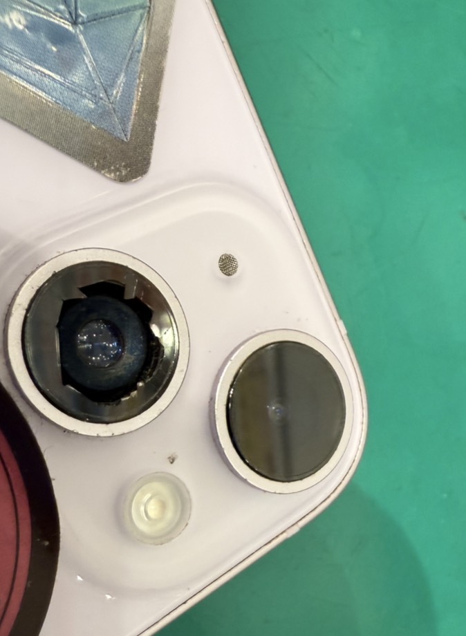 iPhone(アイフォン) 14のアウトカメラレンズ交換修理【スマホ修理工房新百合丘オーパ店】