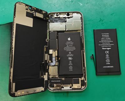 iPhone(アイフォン)12PRO バッテリー交換の修理をしました！【スマホ修理工房　上野店】