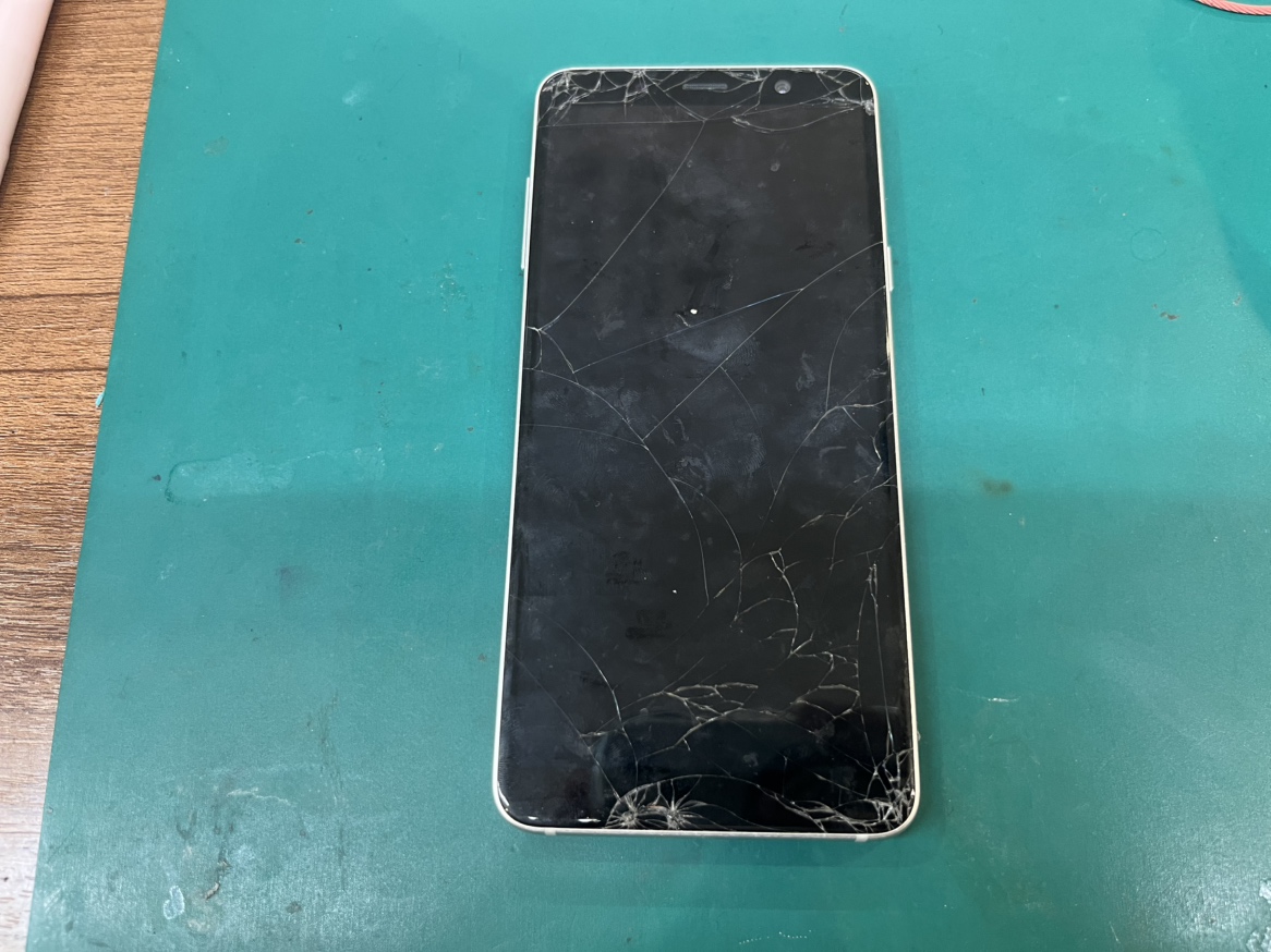 Galaxy Feel2 画面交換 スマホ修理工房さいか屋横須賀店