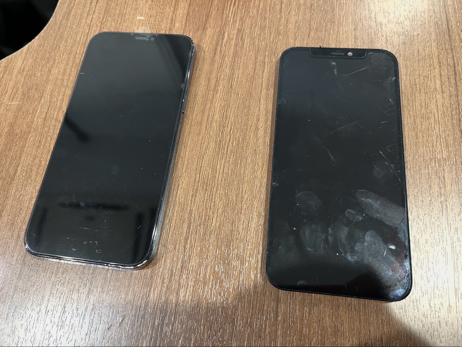 iPhone12 Pro（アイフォン）の液晶交換修理ならデータそのまま、即日修理の「スマホ修理工房渋谷店」へ！