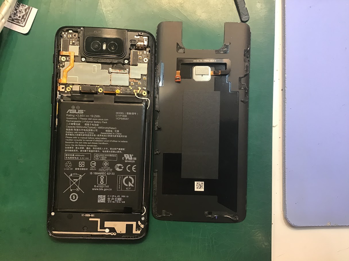 Zenfone6ならデータそのまま修理可能なスマホ修理工房グランデュオ蒲田店へ！