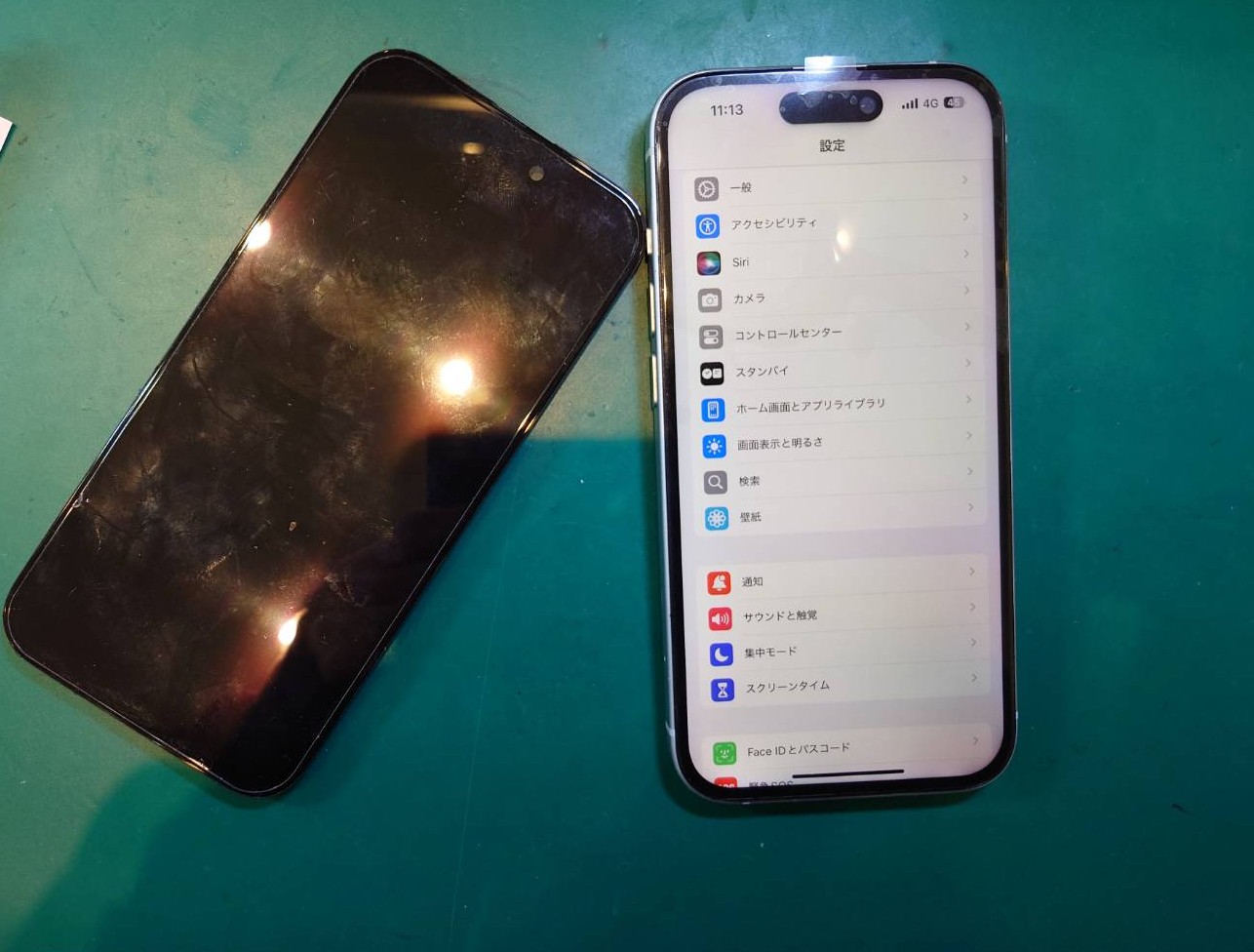 落として画面が映らなくなった…iPhone 15画面交換修理を行いました！【スマホ修理工房三鷹店】