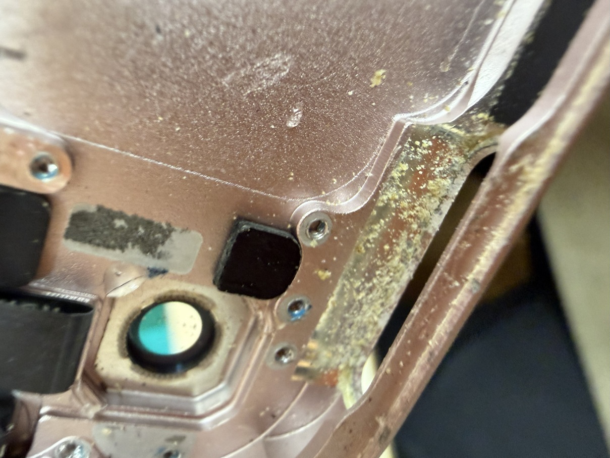 ipadボタンが固まって使用できない場合【スマホ修理工房熊谷店】