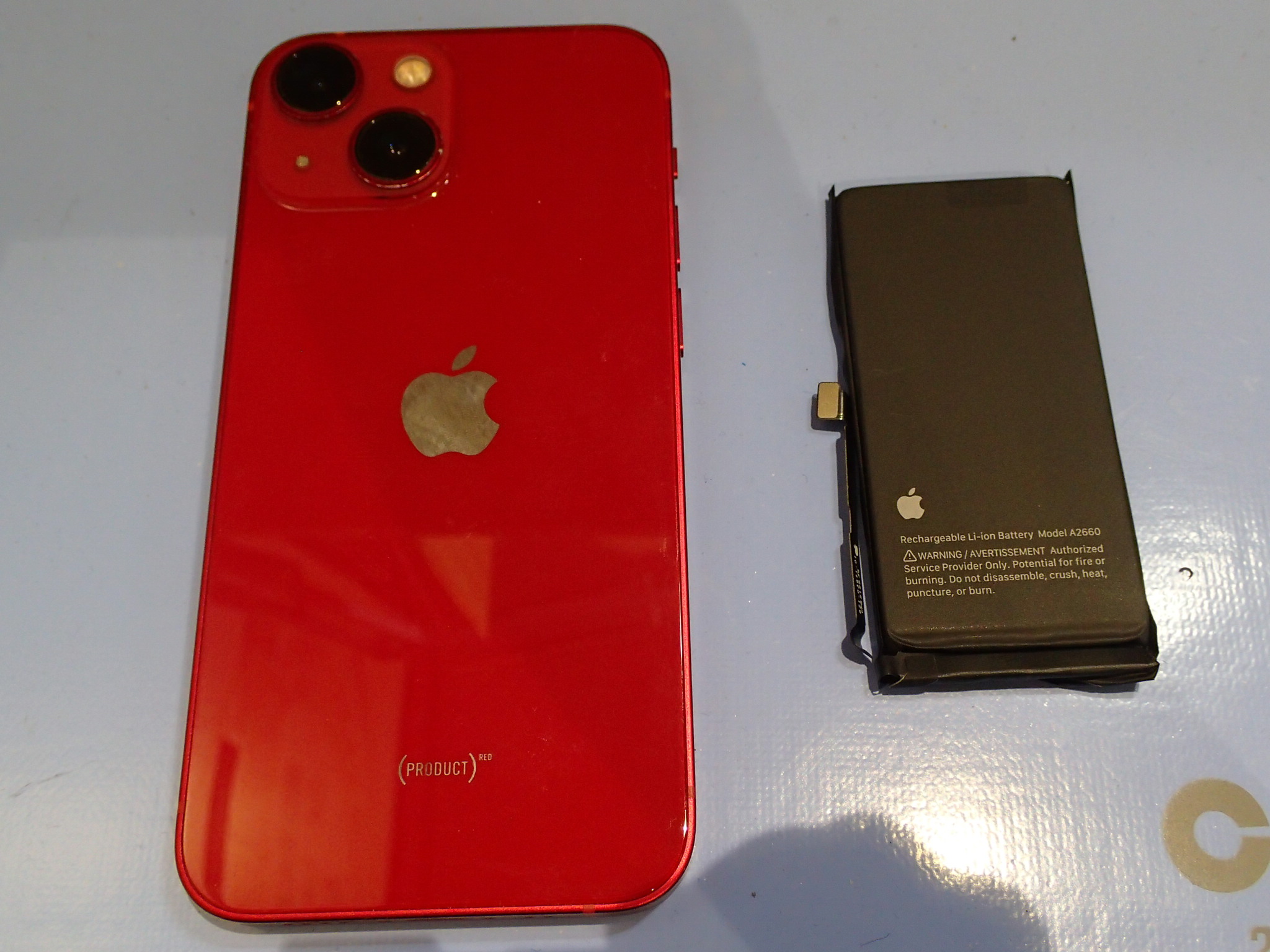 八潮市よりiPhoneSEのバッテリー交換【スマホ修理工房フレスポ八潮店】