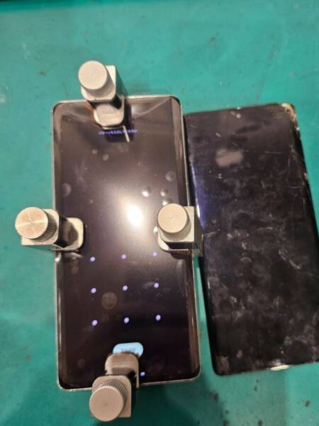 Google Pixel 画面修理承りました！！【スマホ修理工房北千住マルイ店】