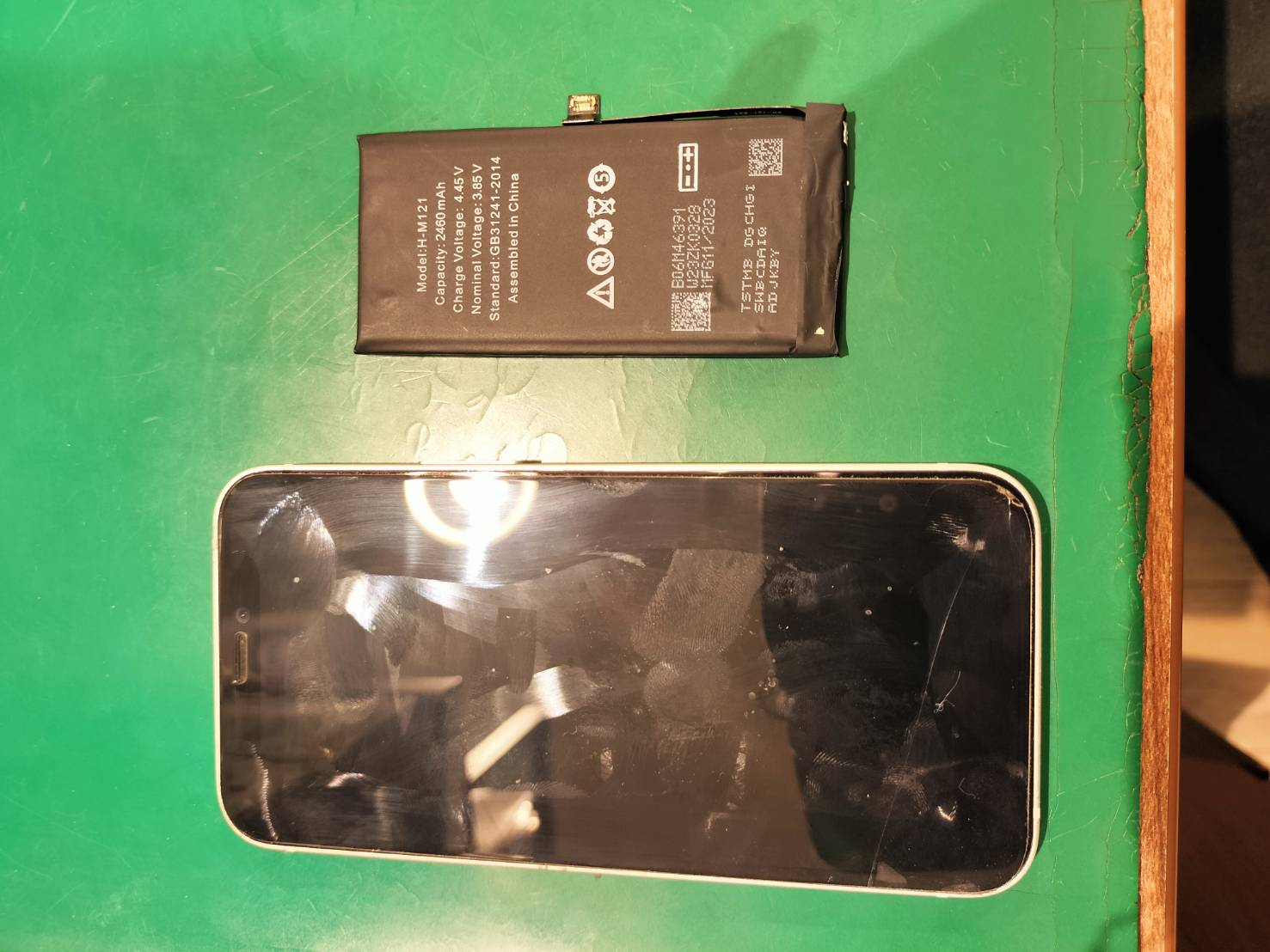 iPhone12 mini 大容量バッテリーご指名です♪♪