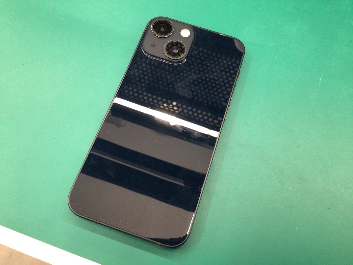 iPhone13miniのバッテリー交換はスマホ修理工房海老名店へお越しください！