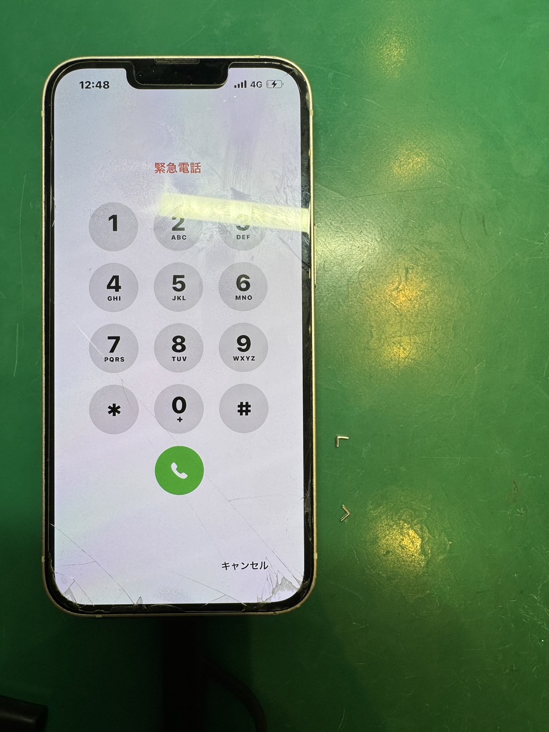 充電コードの先っぽが残ってしまって...iPhone 13の充電口詰まり修理【スマホ修理工房 ミーツ国分寺】