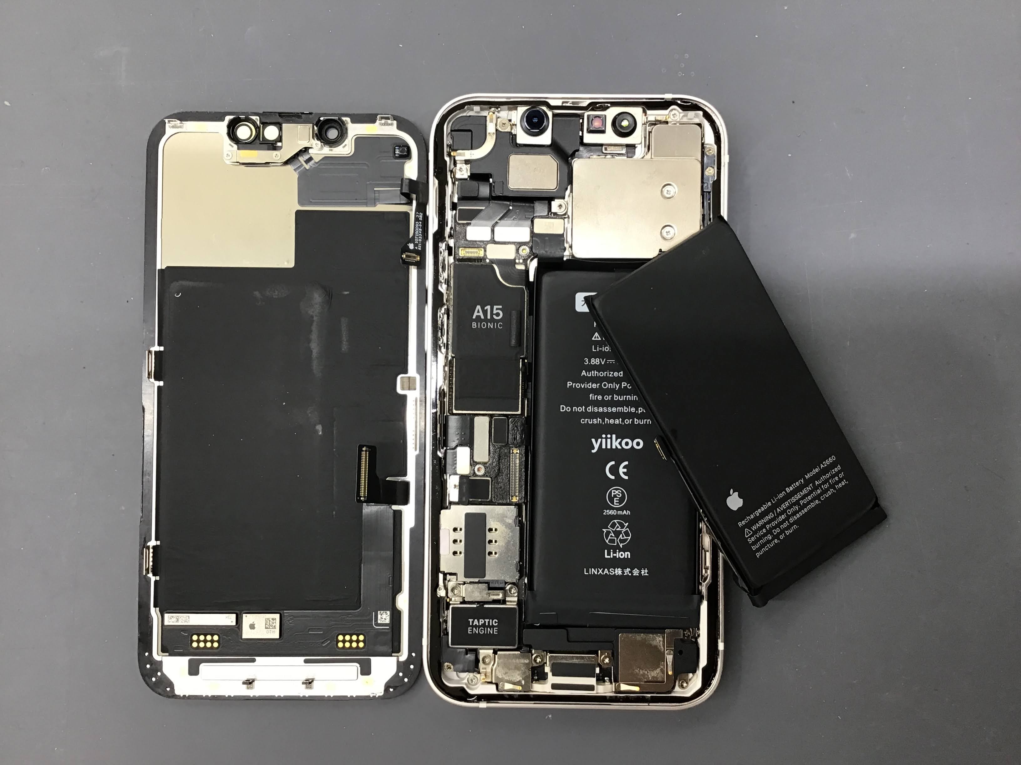 バッテリー交換はデータそのまま修理可能なスマホ修理工房橋本店へ！