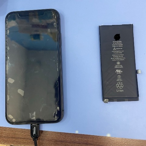 iPhone11 バッテリー交換